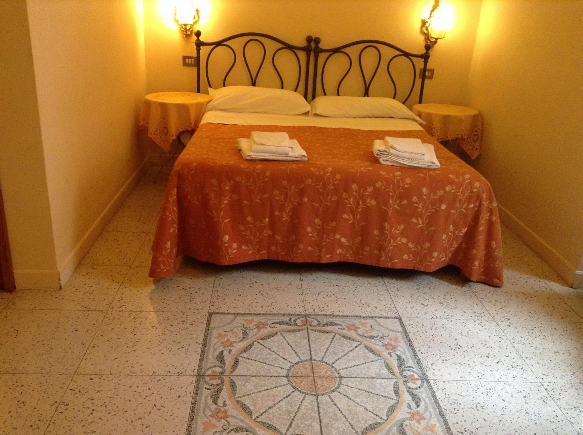 Maison De Marta Rome Room photo